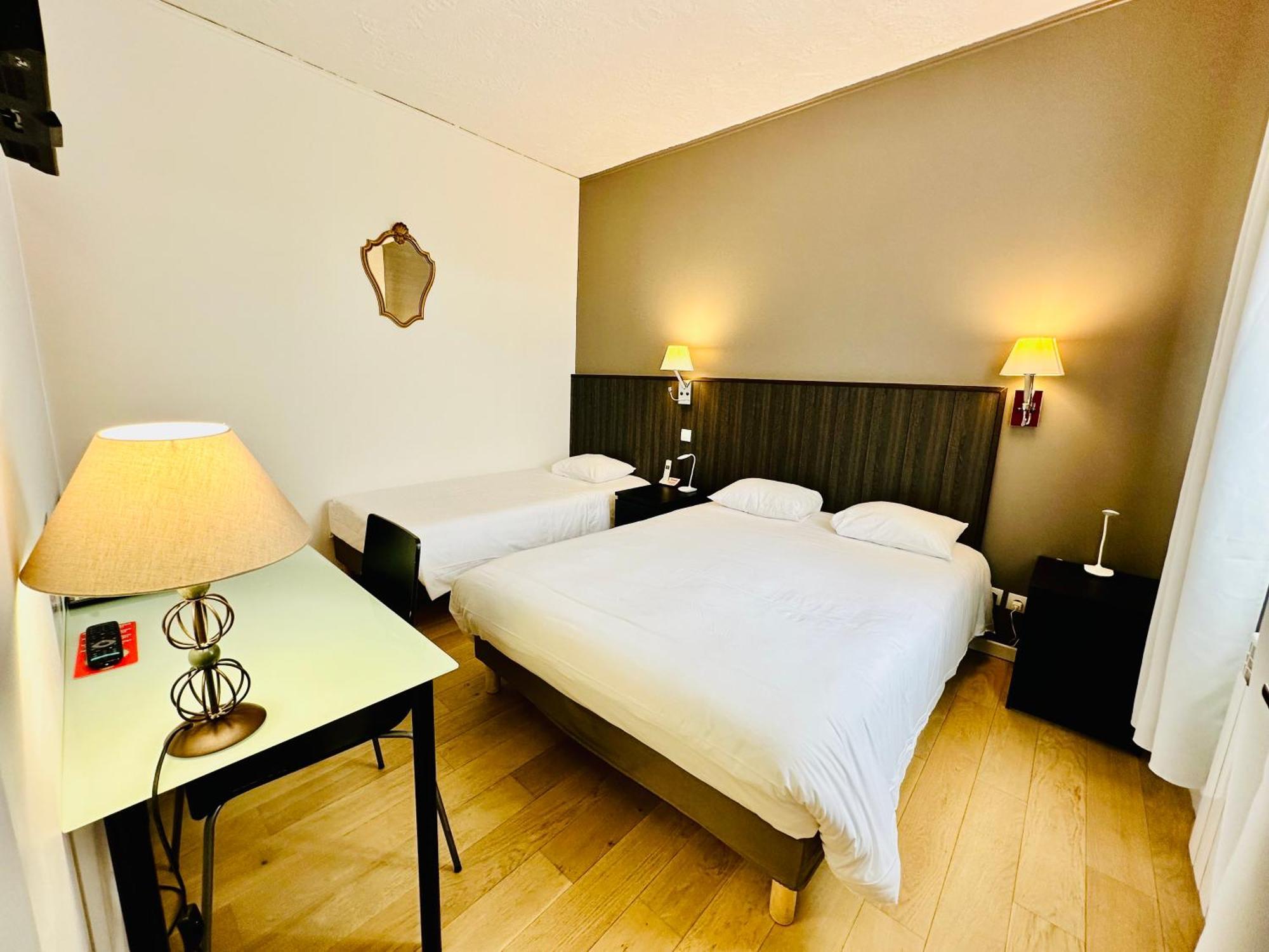 Hotel Italia ตูร์ ภายนอก รูปภาพ